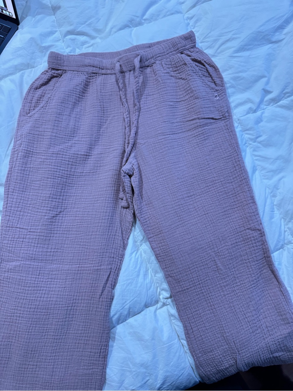 Textured Wide-Leg Pull-On Pants in Mauve